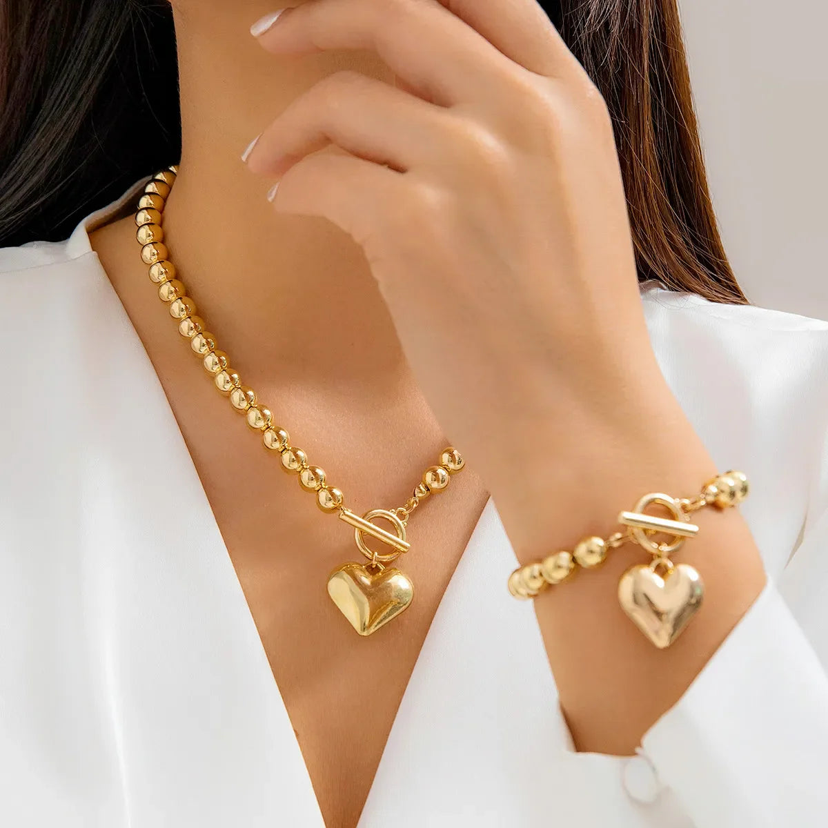 Savona Charm Set
